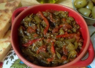 Recette Salade de Tomates et Poivrons Grillés