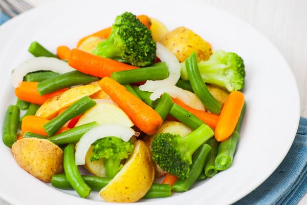 Comment cuire des légumes rapidement ?